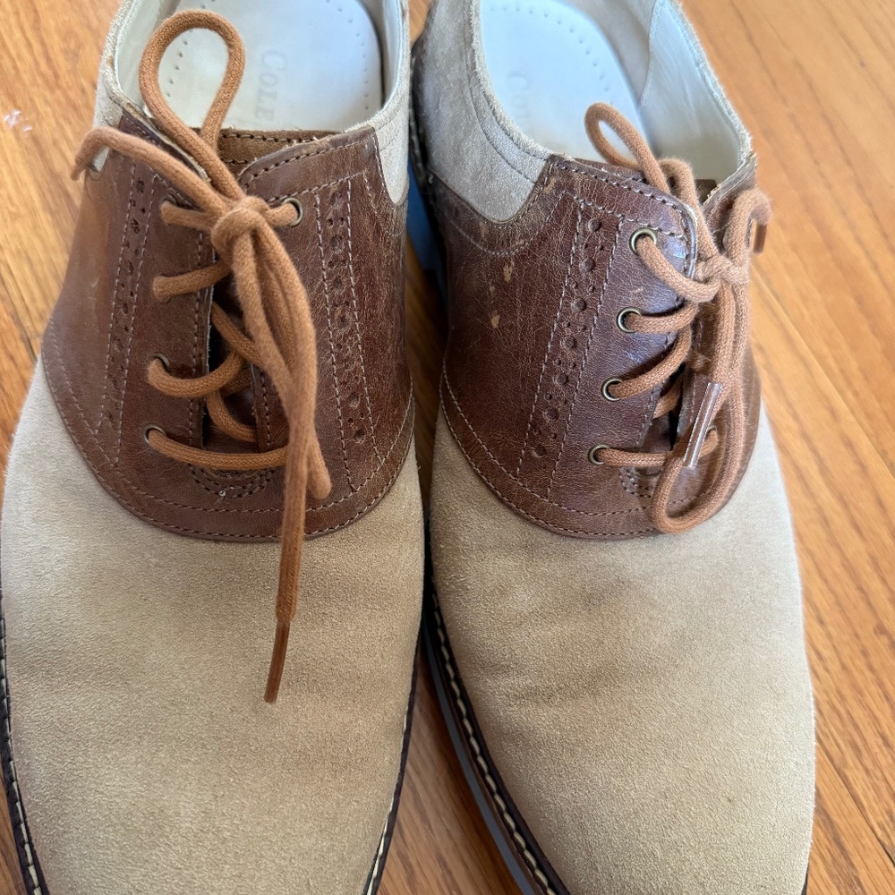 Men’s Cole Hann Bucks size 11